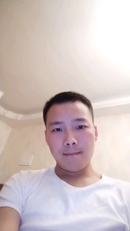 李先生的第一张照片--台湾王婆说媒
