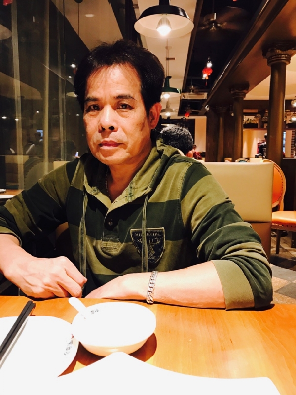 天马行空的第一张照片--台湾王婆说媒