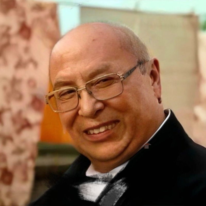 牵着猪儿看秀儿的第一张照片--台湾王婆说媒