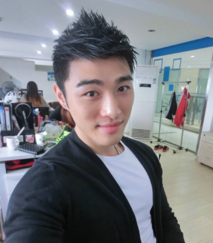 青衫故人的第一张照片--台湾王婆说媒