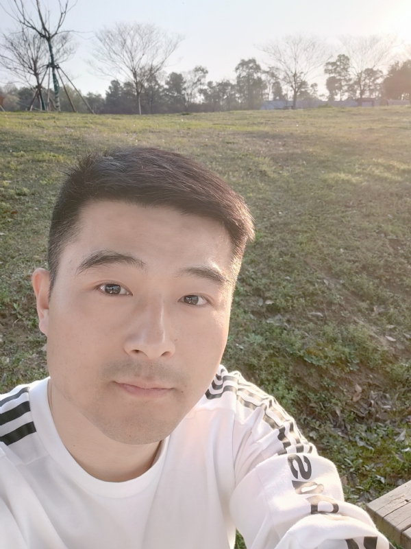 一凡的第一张照片--台湾王婆说媒